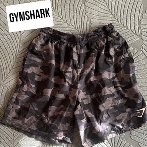 Gymshark camo shorts